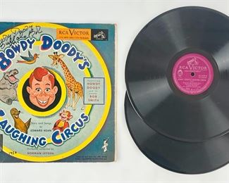 Signed Howdy Doody & Buffalo Bill Howdy Doody�s Laughing Circus Vinyl Records
