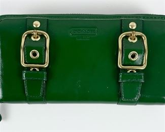 Vintage Coach Zoe Green Gold Tone Hardware Accordion Wallet
