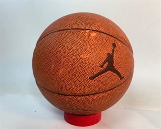 Used Michael Jordan Basketball Microfiber Composite 29.5 Inch Regulation Mens Sized Basketball
