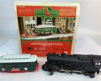 Vintage Lionel 2035 Cast Metal O Gauge Train Engine and Vintage Lionel O Gauge 1999 Holiday Santas Town Shopping Trolley Set In Original Box
