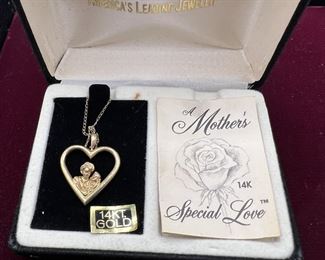 14k gold mother necklace