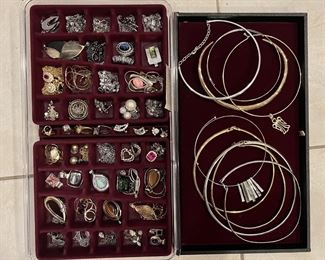 Jewelry lot