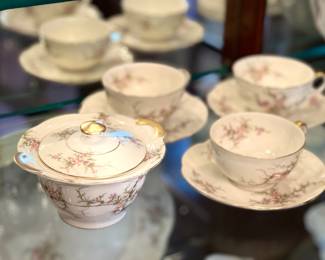 6pc place setting for 4 - Theodore Baviland "Rosalinde" dishes - Just in time for the holidays