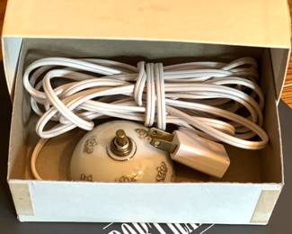 "Lazy - Bones" remote control switch w/box