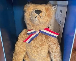STEIFF BEAR