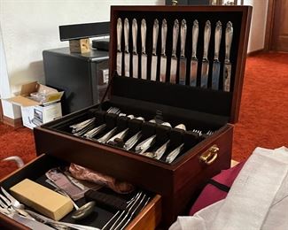 STERLING    PATTERN INTERNATIONAL PRELUDE