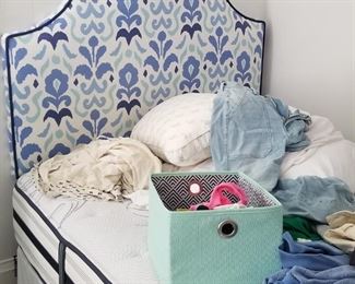 Pretty full/double beds