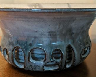 Bill Meadows Huntington WV 1978 Pottery Bowl
