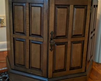 End Table With Storage