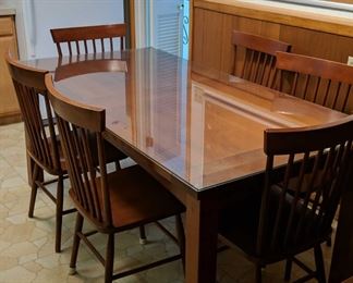 Large Dining Room Table And Set Of 6 Chairs With Leaf Insert