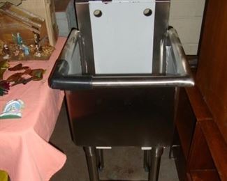 New Stainless Steel Sink