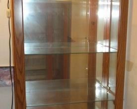 Large Oak/Glass Lighted Curio Cabinet