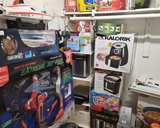 Games & Small Kitchen Appliances