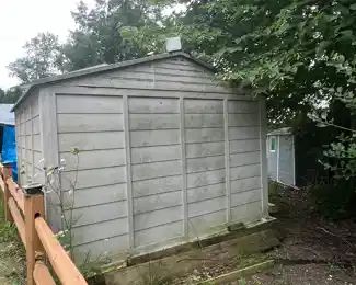 Shed Picture 2 of 3