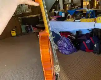 good condition violin