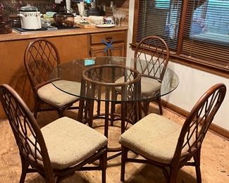 Rattan Kitchen table set.