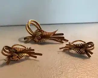 18K Gold Pin & Earrings