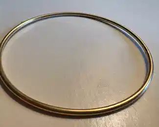 18K Gold Bangle