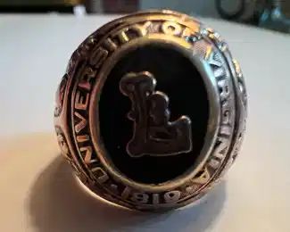10K Gold UVA Class Ring