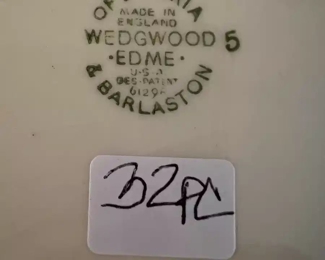 Wedgwood Edme Porcelain China (32pc)