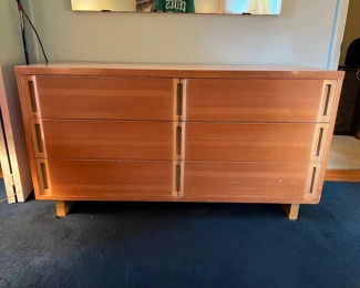 Mid-Century Modern Side Handled 6 Drawer Dresser