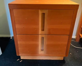Mid-Century Modern Center Handled 2 Drawer Side Table