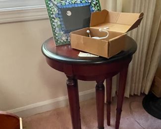 small nesting tables (2)