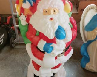 Love this vintage Santa  blow mold