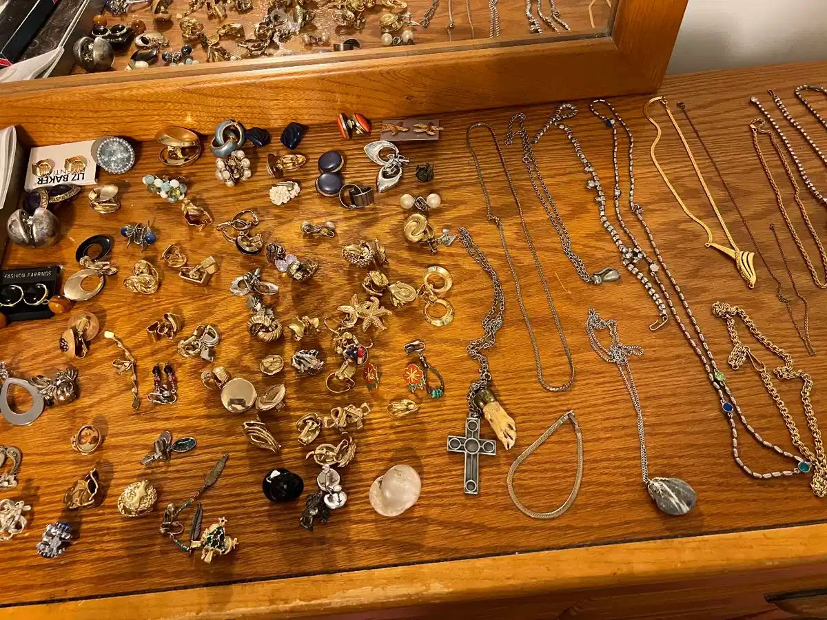 Harbor Springs Cottage Estate Sale starts on 8/24/2023