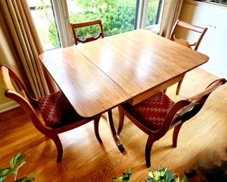 Vintage Drop-Leaf Dining Set $125 or bid #6
