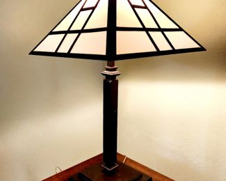 Arts & Crafts style Table Lamp