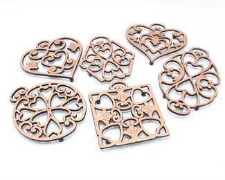 Pampered Chef Round-Up From the Heart Trivet Bundle (Total of 6)

