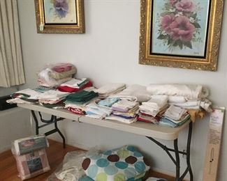 Beautiful linens - Up to 75% OFF.