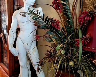 Large David Statue & Floral!