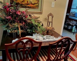 Small Diningroom Set. Large Floral. Art Work!