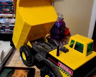 Metal Tonka truck. Hot wheels. BB guns. Guns. Play guitars & much more!