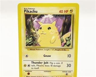 Rare Yellow Cheek 58/102 Pikachu Pokemon Card