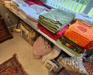 Blankets, Sheets, Pillowcases, Shams