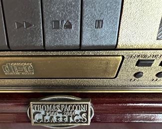 Thomas Pacconi Turntable/CD/Cassette/AM/FM