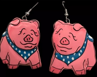 Piggie Earrings