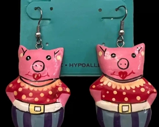 Tiger Lily Pig Earrings