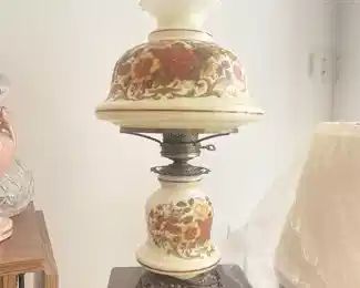 Vintage Hurricane Lamp "Gone with the wind"