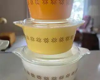 Vintage Pyrex Town and Country