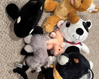 Many stuffed animals. Clean