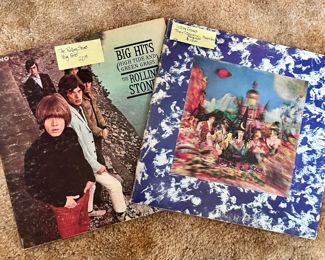 Large selection of 60's 70' in very good condition.