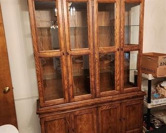 2 pc Buffet/hutch by Artefacts Henredon lighted with glass shelves 80 x 57 x 15