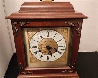 Hamilton mantle clock