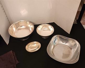 Gorham, Reed & Barton silverplate serving pieces and Wilton Armetale bowl