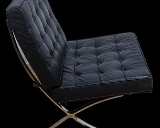 Mies van der Rohe Replica - Knoll Barcelona Style Chair in Black Leather
