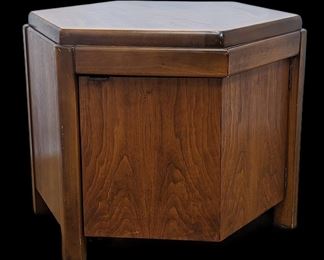 Lane Altavista Virginia Wood Side Table